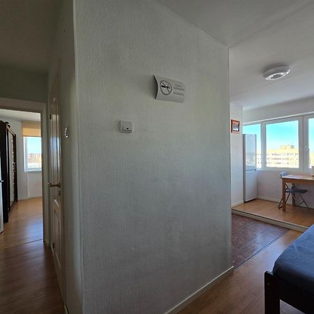 Hero Avenue Apartment Narva Luaran gambar