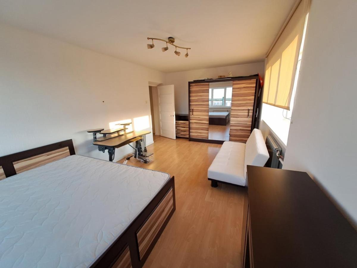 Hero Avenue Apartment Narva Luaran gambar