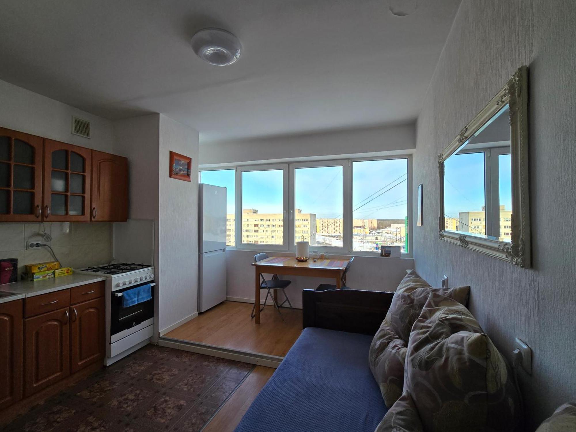 Hero Avenue Apartment Narva Luaran gambar
