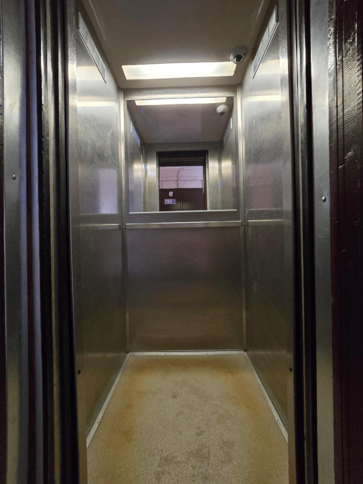Hero Avenue Apartment Narva Luaran gambar